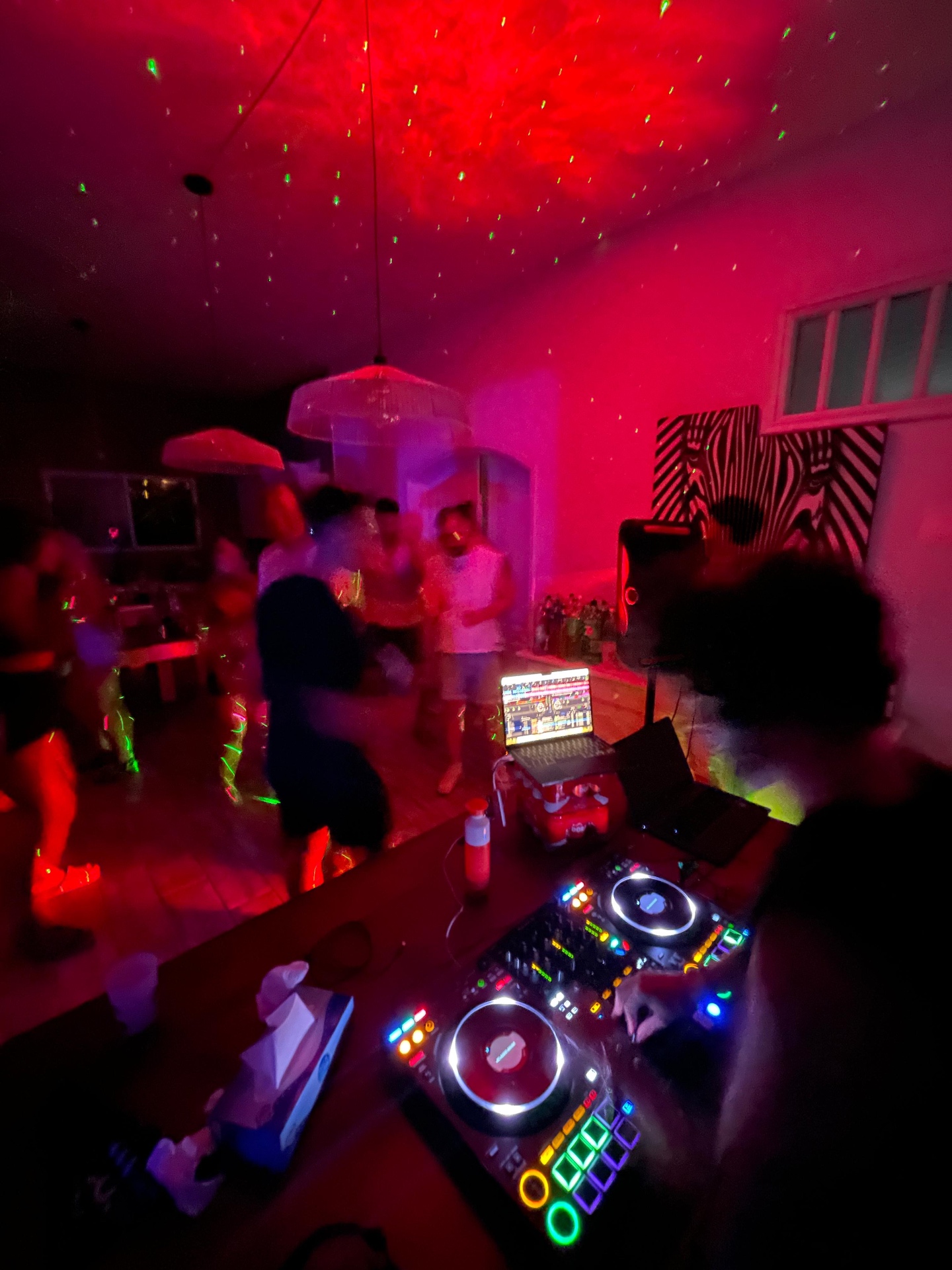 Club visual